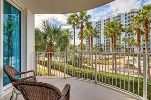 Private Balcony | Pool Views