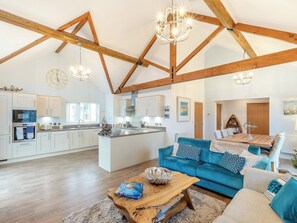 Open plan living space | Sea Spray, Beadnell