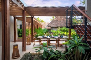 Outdoor dining