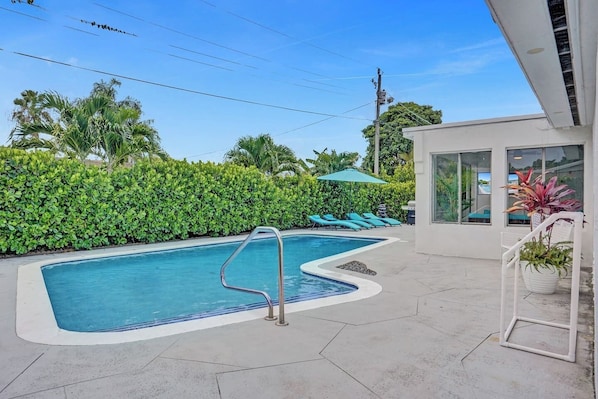Pool