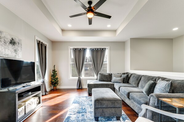 Morristown Vacation Rental | 3BR | 2BA | 1,511 Sq Ft | Stairs Required