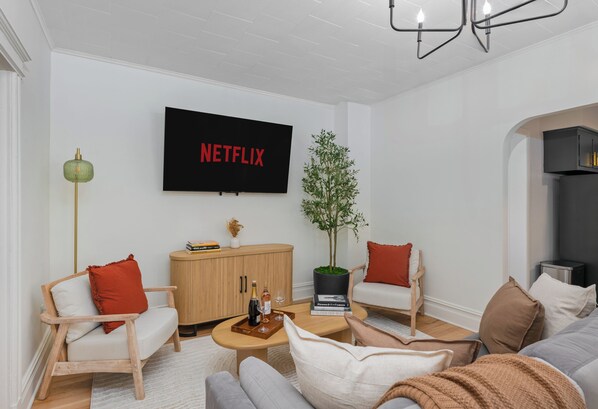 Browse your favorite Netflix shows and stream Live TV in our 65 in Samsung TV 
