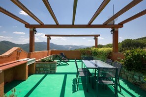 Autumn, Balcony / Terrace / Patio, Spring, Summer
