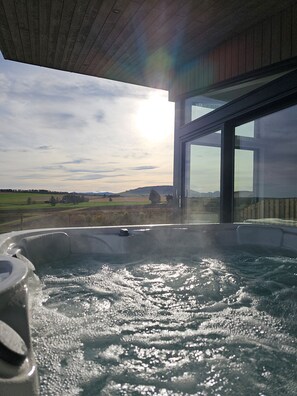 The hot tub at Ythan Lodge, Aberdeenshire