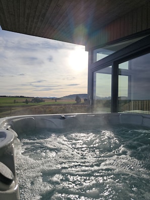 The hot tub at Ythan Lodge, Aberdeenshire