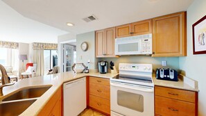 Fully Stocked Kitchen