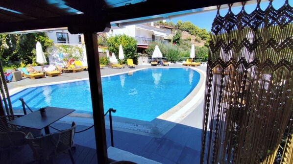pool