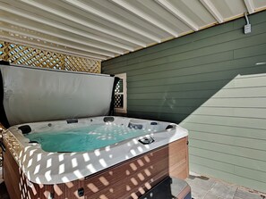 Private Hot Tub