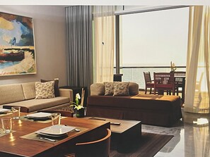 Living Room & Dining Room