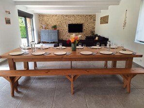 A table ! L'espace repas de la Moussette