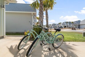 Take a stroll on the bikes around the community or catch a sunset!