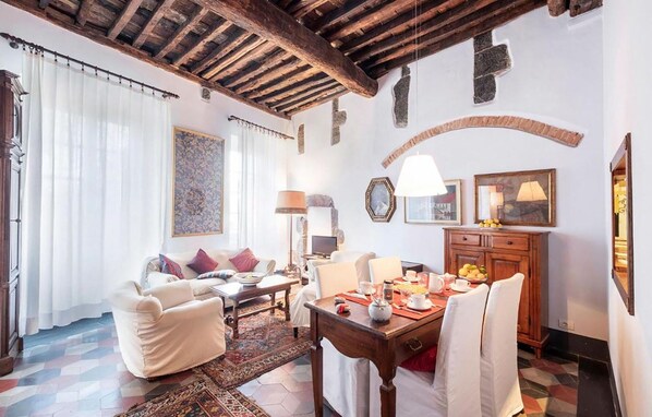 Kitchen, Living Room