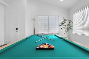 Spielezimmer