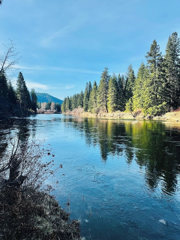 Tube from the Lake Wenatchee State Park to the property.