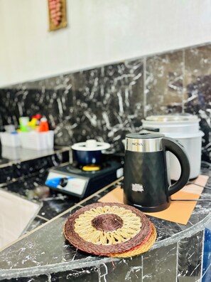 Kaffe och/eller kaffebryggare