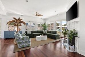 Who's ready to relax in style? You will love the fun tropical regency decor!