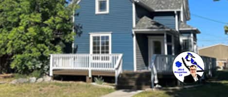 Exterior - Front of House