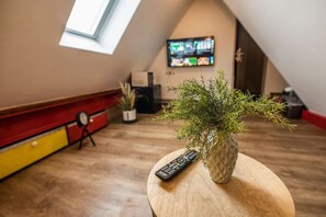 Wohnzimmer mit TV