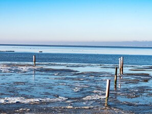 Blue, Water, Horizon, Sea, Ocean, Coastal And Oceanic Landforms, Shore, Coast