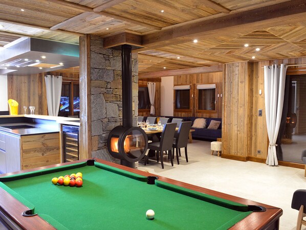 Game room