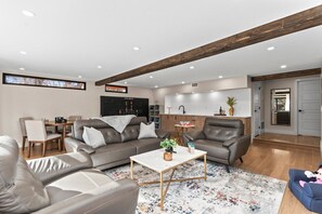 A fun-filled game room perfect for entertainment and relaxation.