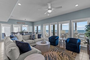 2nd Floor Living Room