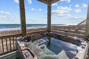 Oceanfront Deck w/ Private Hot Tub