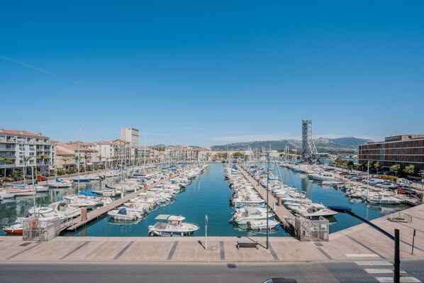 Marina