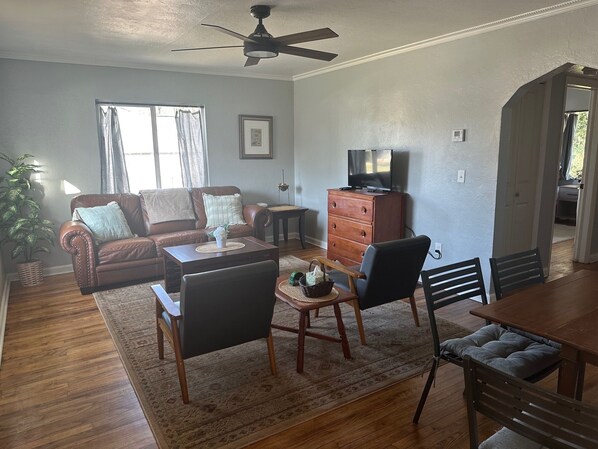 Spacious living room