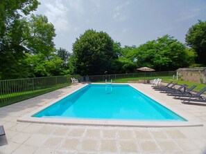 Shared Garden pool