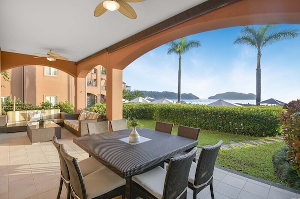 Outdoor dining
