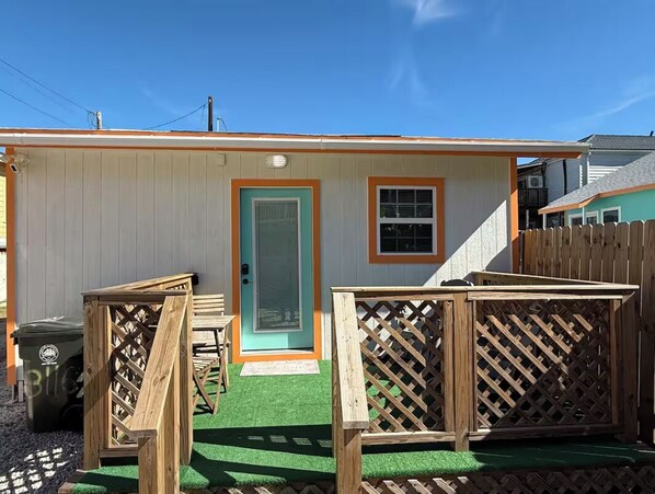 Front of Cottage with Deck