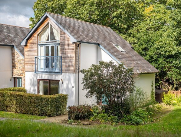 Haven cottage with hot tub