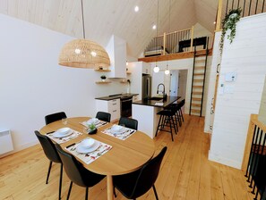 レストラン