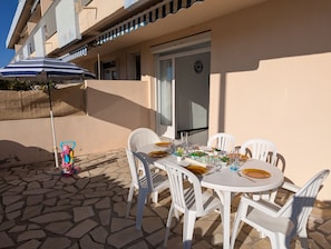 Terrasse très bien exposée sud et ouest