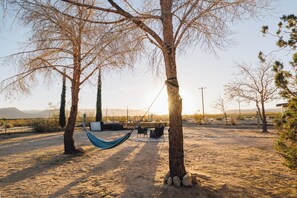 Nothing beats outdoor relaxing and star gazing on the hammock. 