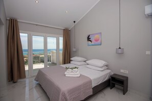 Beach/ocean view