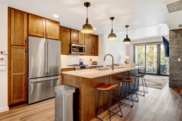 Fully Equipped Kitchen with Large Island With Seating