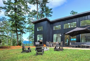 Great Outdoor Entertaining Spaces!