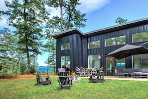 Great Outdoor Entertaining Spaces!