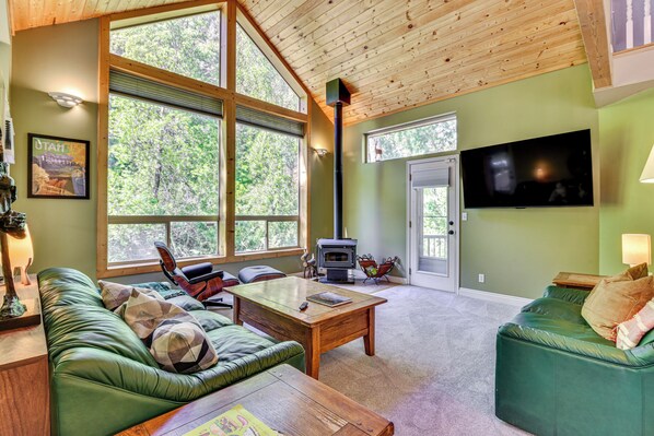 Ogden Vacation Rental | 1BR | 2BA | 1,800 Sq Ft | 1 Step to Enter