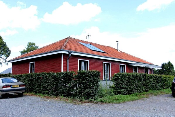 Holiday Home Exterior [summer]