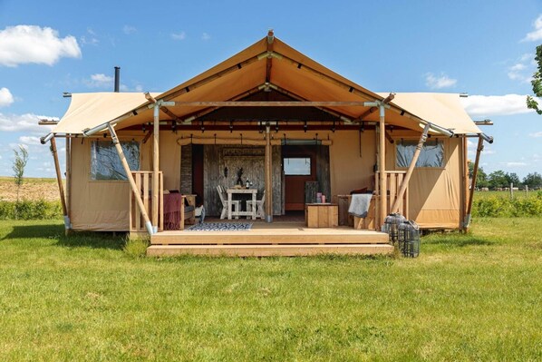 Holiday Home Exterior [summer]