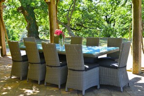 Furniture, Outdoor Furniture, Chair, Outdoor Table, Shade, Patio, Wicker, Garden, Kitchen & Dining Room Table, Backyard