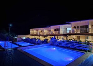 Piscina all'aperto