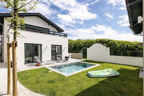 Andere