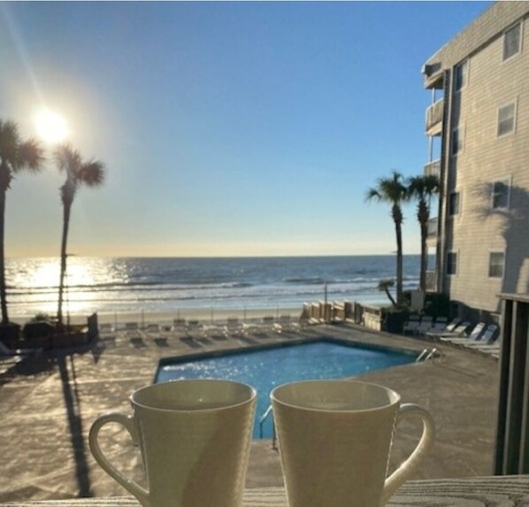 Coffee w a view!!
