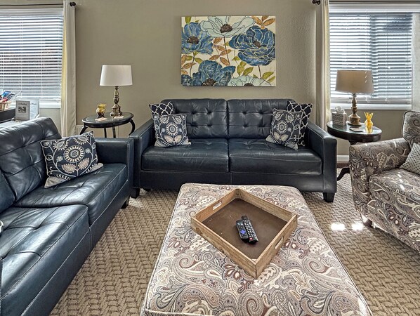 Open floor plan with plenty of comfy seating
