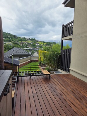 Lacabane saintgervaislesbains terrasse nue