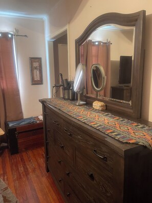 Master bedroom1